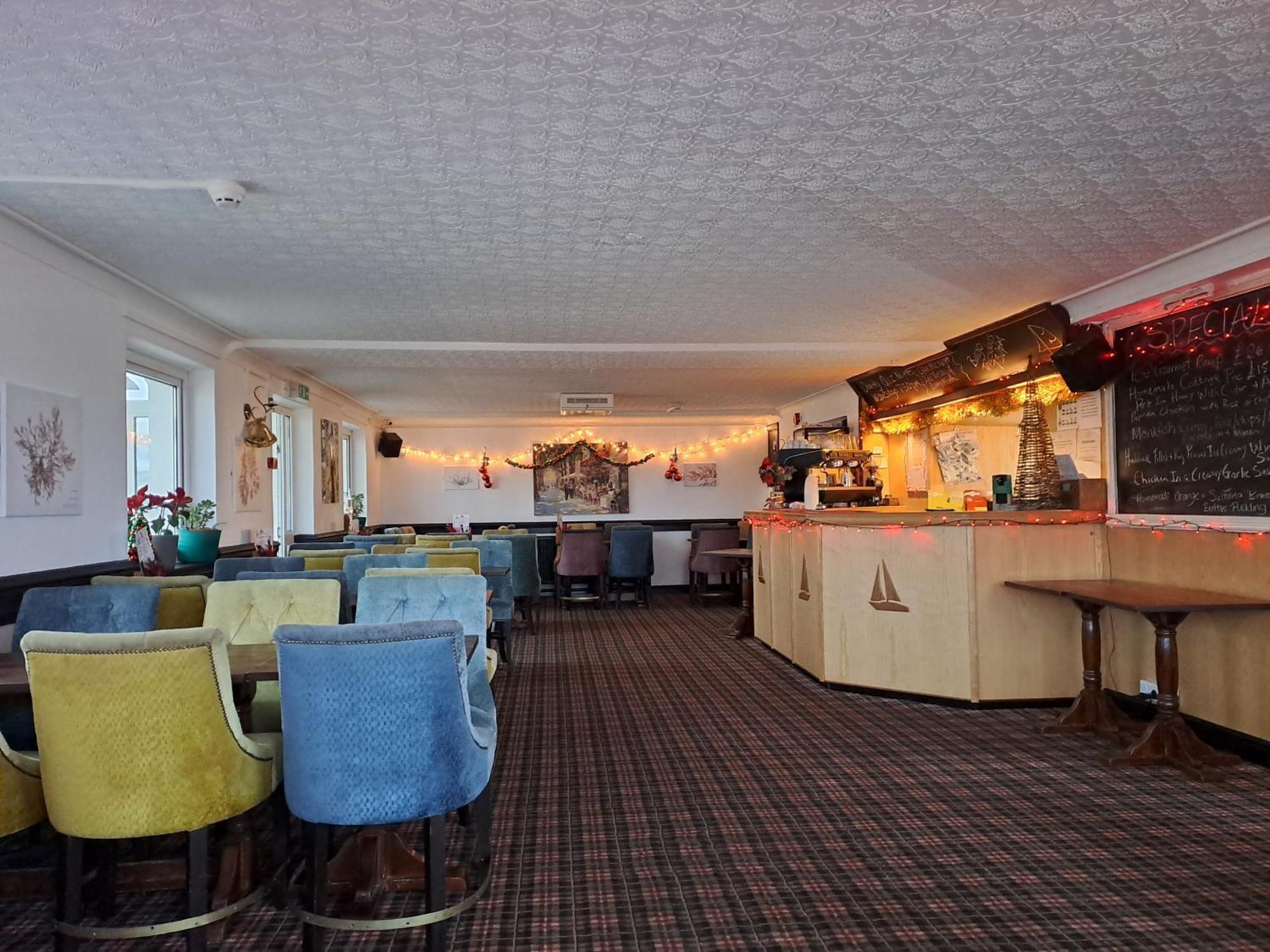 Boathouse Hotel Holyhead Εξωτερικό φωτογραφία