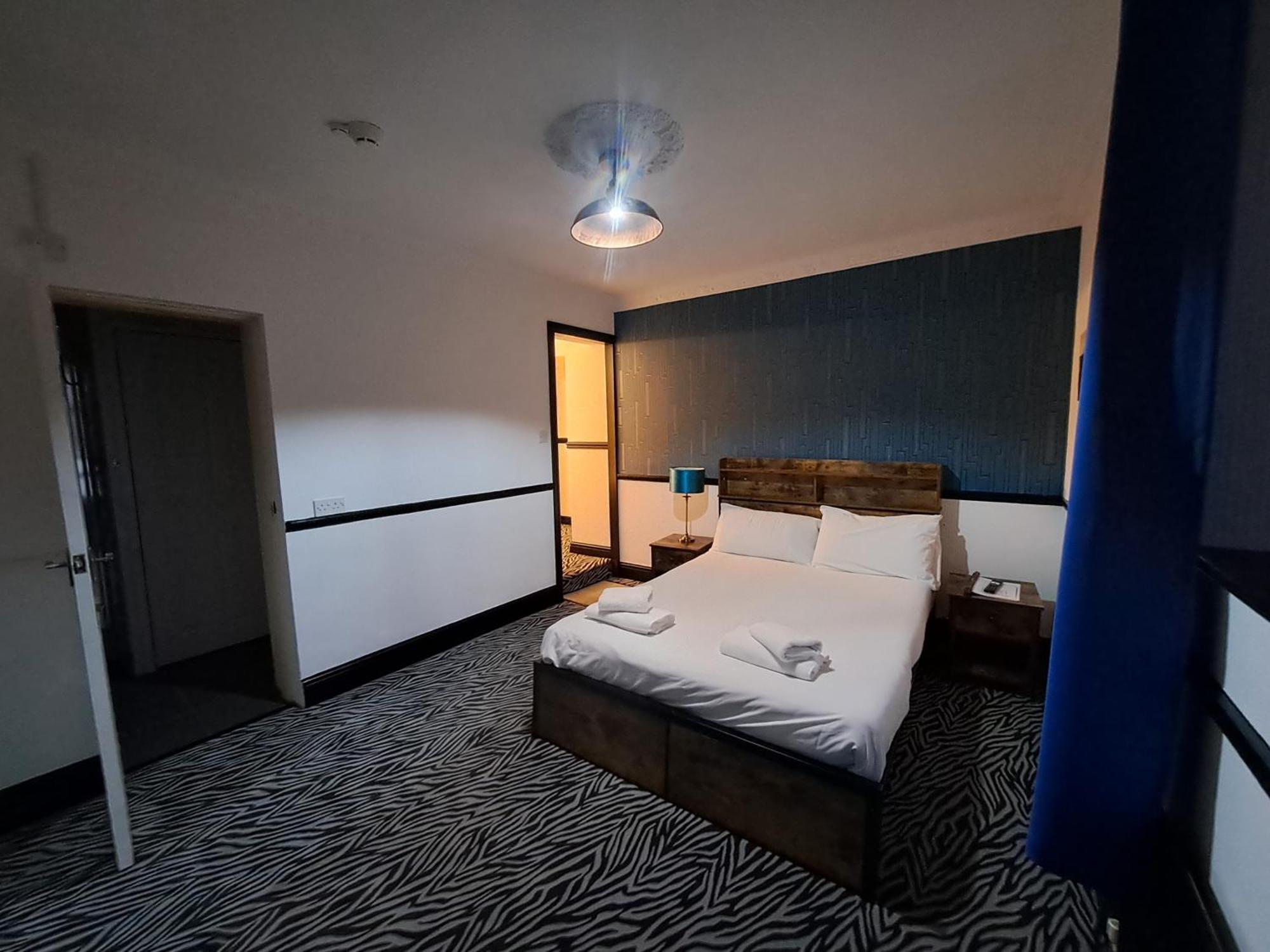 Boathouse Hotel Holyhead Εξωτερικό φωτογραφία