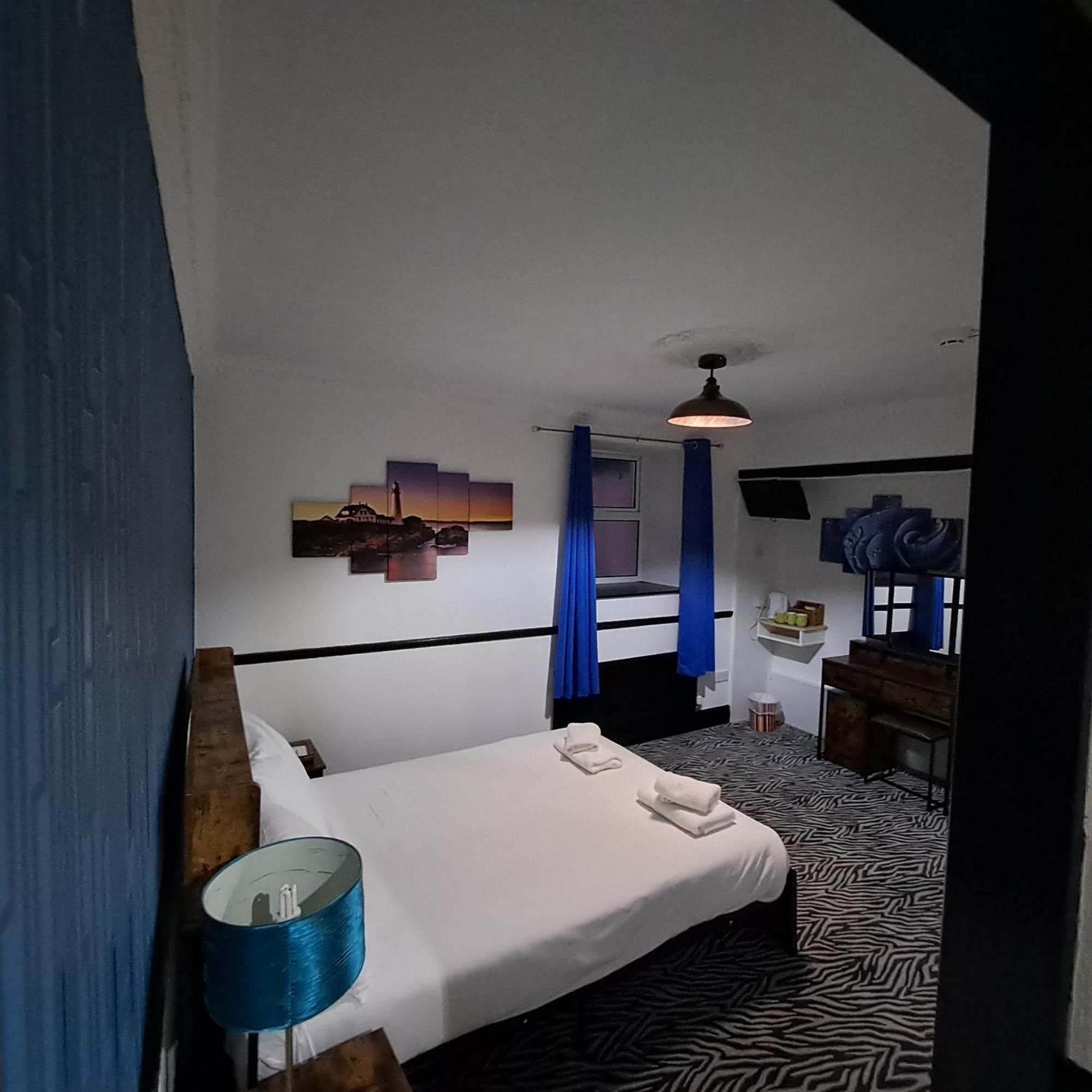 Boathouse Hotel Holyhead Εξωτερικό φωτογραφία